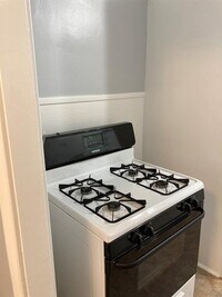 4306 Pease St photo'