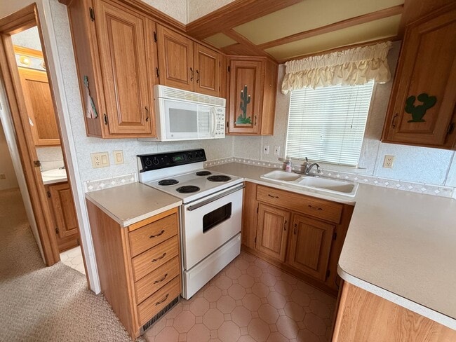 125 E Gila Dr in Florence, AZ - Building Photo - Building Photo