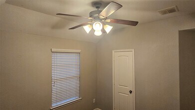 17030 Amarose Dr in Houston, TX - Building Photo - Building Photo