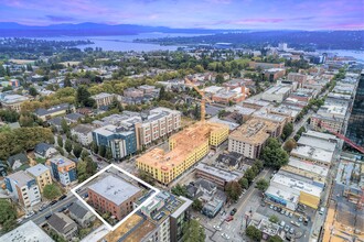 Davison Apartments in Seattle, WA - Building Photo - Building Photo