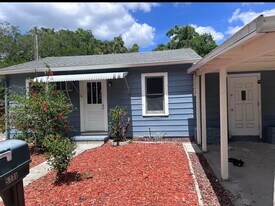 5731 Mitchell Ct in New Port Richey, FL - Building Photo