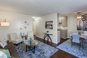 Terraza Hills in El Cajon, CA - Building Photo - Building Photo