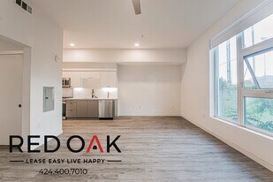 1100 W Temple St, Unit 306 in Los Angeles, CA - Building Photo