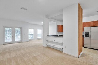 8206 Bally Money Rd in Tampa, FL - Building Photo - Building Photo