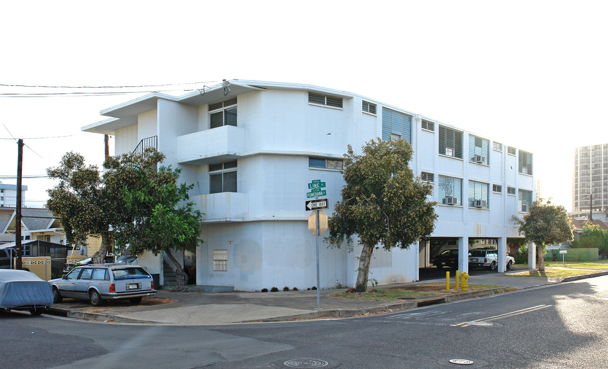 727 Pumehana St in Honolulu, HI - Building Photo