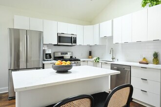 982 Wylie St SE-Unit -ID1049119P in Atlanta, GA - Building Photo - Building Photo