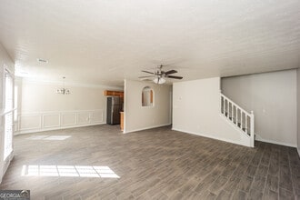 752 Wood Bend Ct in Riverdale, GA - Building Photo - Building Photo