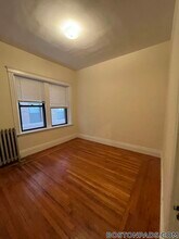 27 Park Dr in Boston, MA - Building Photo - Building Photo