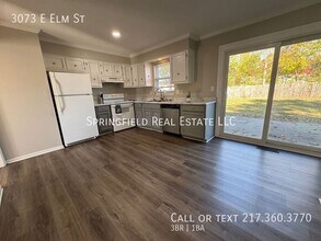 3073 E Elm St in Springfield, IL - Building Photo - Building Photo