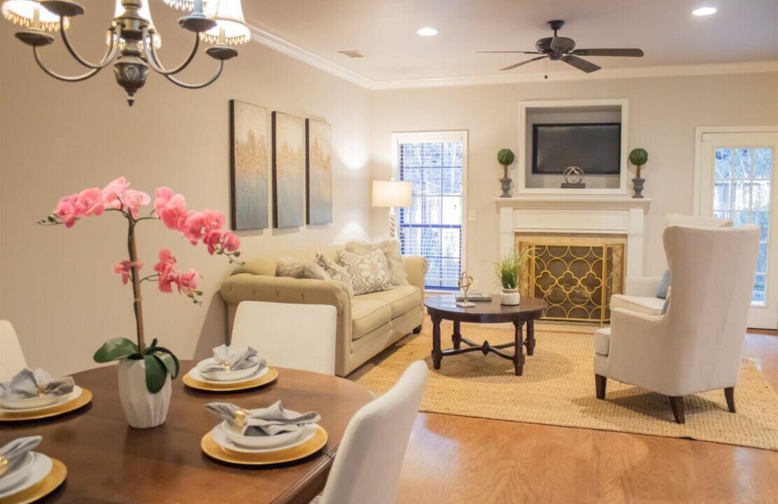304 Amber Ln in Birmingham, AL - Building Photo