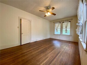 1103 W 22nd St in Austin, TX - Building Photo - Building Photo