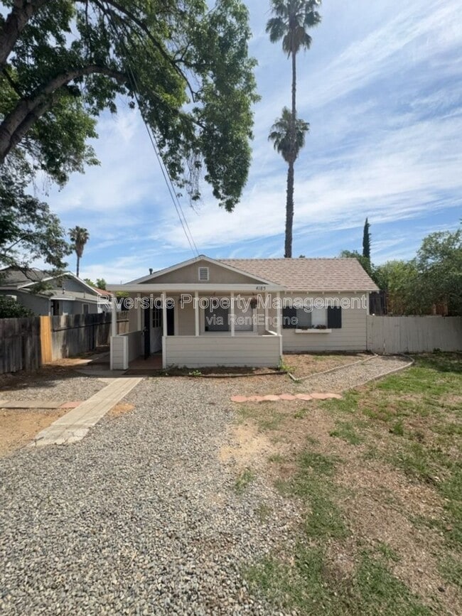 4185 Selma Ave in Riverside, CA - Building Photo - Building Photo