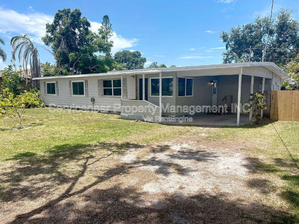 4722 Harris Ave in Sarasota, FL - Building Photo