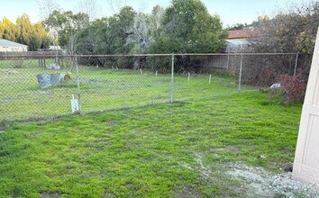 751 W Chase Ave in El Cajon, CA - Building Photo - Building Photo