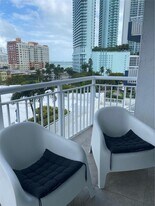 275 NE 18th St in Miami, FL - Building Photo