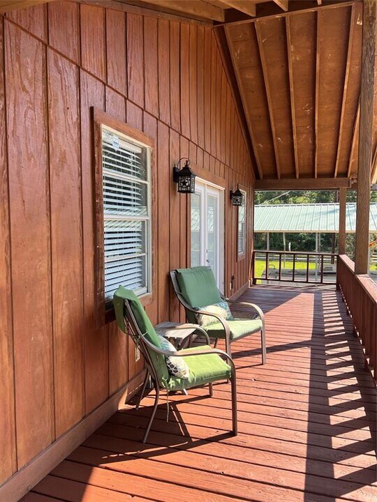 21726 Carol Rd in New Caney, TX - Building Photo