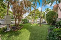 937 Michigan Ave, Unit 6 in Miami Beach, FL - Building Photo - Building Photo