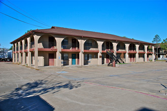 1216 I-30 in Greenville, TX - Building Photo - Building Photo