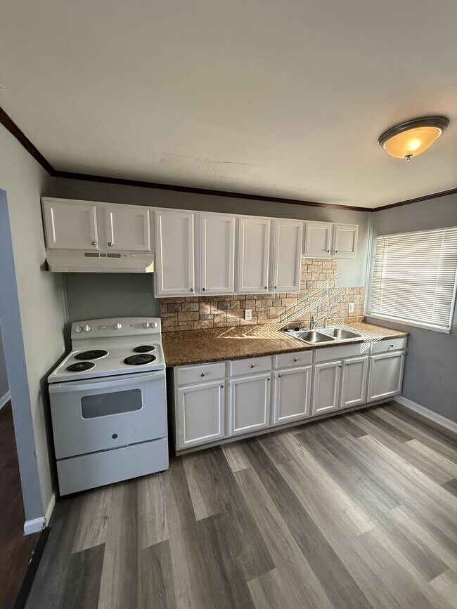 4715 E 33rd St in Indianapolis, IN - Building Photo - Building Photo