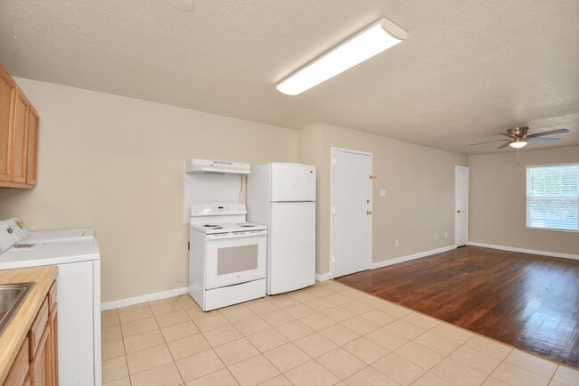 property at 500 W Pitts Ave