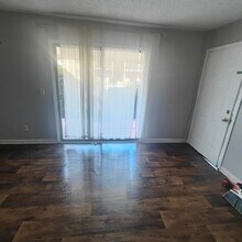 103 Thornwell Ct, Unit C in Columbia, SC - Building Photo - Building Photo