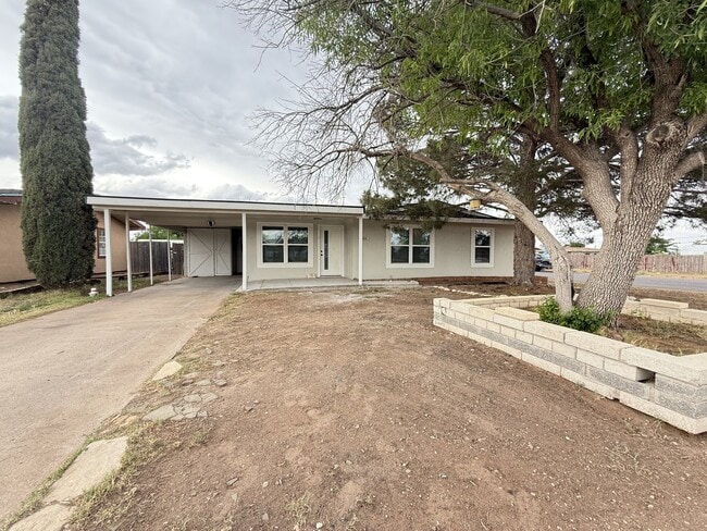 property at 3100 Thomas Ave