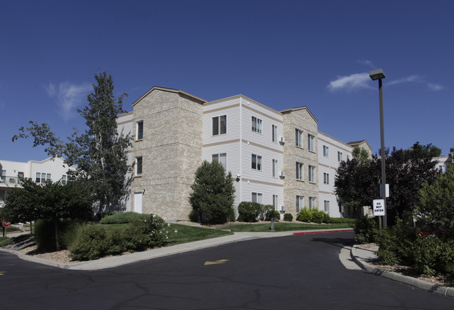 Aspen Meadows Apartments in Longmont, CO - Foto de edificio - Building Photo