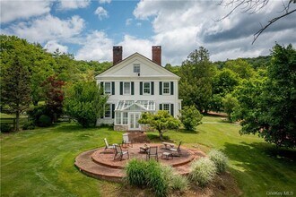 15 Kirby Hill Rd in Pawling, NY - Building Photo - Building Photo