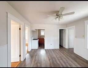 3 Stidsen Way, Unit 1 in Worcester, MA - Building Photo - Building Photo