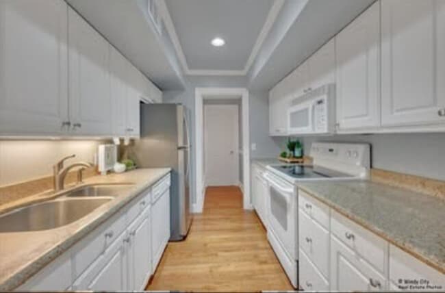 510 Shorely Dr, Unit 510 Shorely Dr Barrington