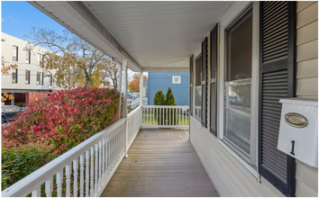 20 Everett St, Unit 3 in Medford, MA - Building Photo - Building Photo