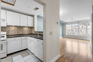 400 9th St in Hoboken, NJ - Building Photo