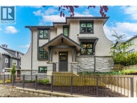 1310 Mitchell St in Coquitlam, BC - Building Photo