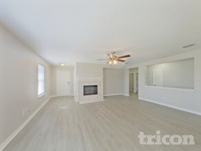 125 Southwestern Dr in Forney, TX - Building Photo - Building Photo