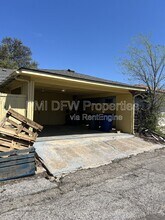 1510 Cherrycrest Ln in Dallas, TX - Building Photo - Building Photo