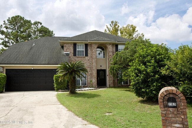 property at 11676 Oxford Crest Ln