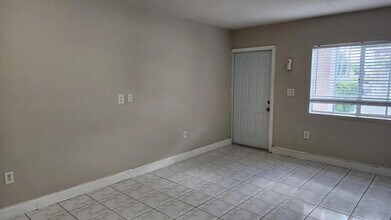 12035 SW 14th St in Miami, FL - Building Photo - Building Photo