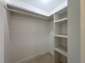 4141 Nautilus Dr in Miami, FL - Building Photo - Building Photo