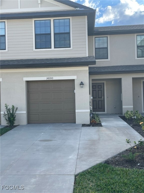 property at 14200 Oviedo Pl