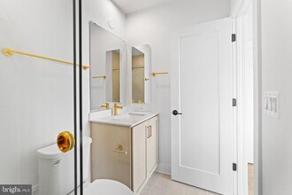 5502 Topaz Ln in Bethesda, MD - Building Photo - Building Photo