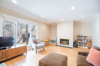 1829 N Dayton St in Chicago, IL - Building Photo - Building Photo