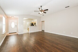 1937 Longneedle Lane in Middleburg, FL - Building Photo - Building Photo