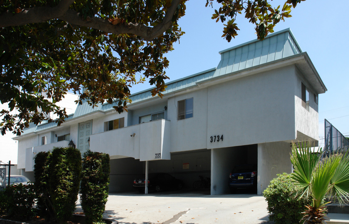 3734 Delmas Ter in Los Angeles, CA - Foto de edificio