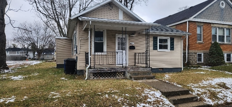 320 Grant St in Wilmington, OH - Foto de edificio