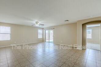 3686 W Goldmine Mountain Dr in San Tan Valley, AZ - Building Photo - Building Photo