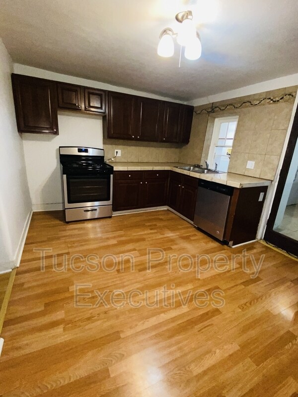 837 S 8th Ave in Tucson, AZ - Building Photo - Building Photo