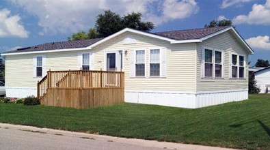 Allendale Meadows Mobile Village in Allendale, MI - Building Photo - Building Photo