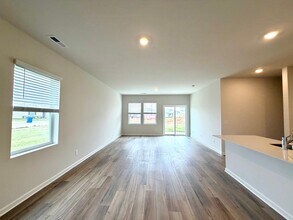 900 Moray Ln in Clarksville, TN - Building Photo - Building Photo