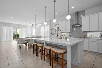 13736 Larkton Ln in Orlando, FL - Building Photo - Building Photo