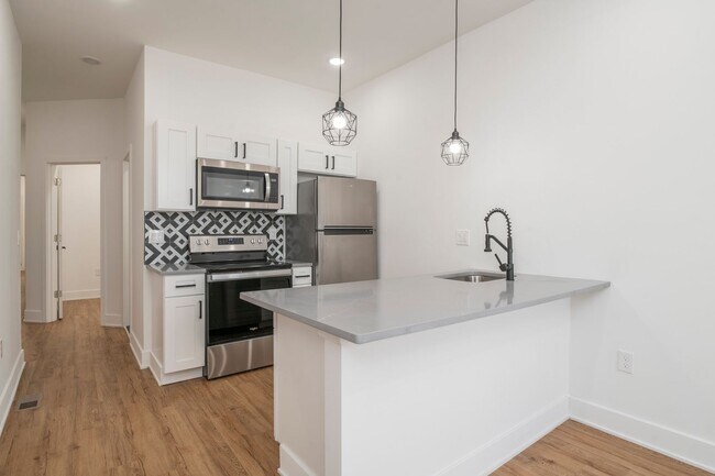 3312 W Cumberland St in Philadelphia, PA - Building Photo - Building Photo